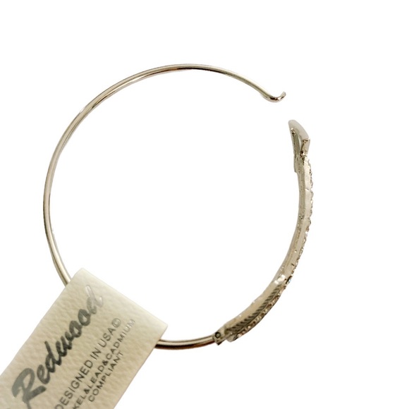 Fashion Arrow Bracelet - Picture 6 of 7